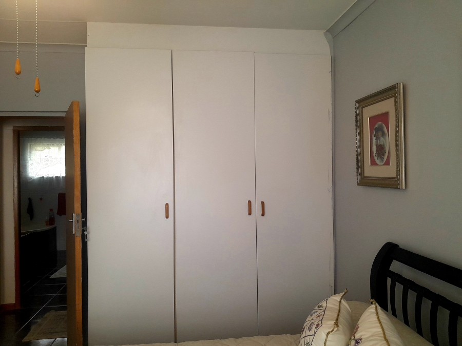 3 Bedroom Property for Sale in Albertinia Western Cape